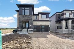 22 Legacy Circle, Wasaga Beach, ON L9Z 0L8
