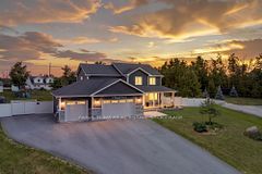 4 Cheslock Crescent, Oro-Medonte, ON L3V 8N8