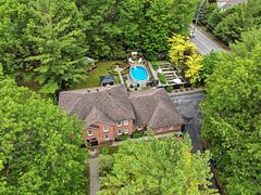 2 Seeley Court, Wasaga Beach, ON L9Z 2A7