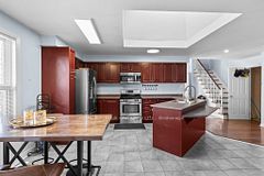 31 Bell Street, Barrie, ON L4N 0J2
