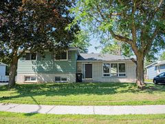 330 Grove Street E, Barrie, ON L4M 2R5