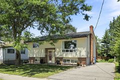 364 Mary Street, Orillia, ON L3V 3G3