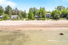 1864 Shore Lane, Wasaga Beach, ON L9Z 1V2