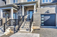 46 McAush Street, Barrie, ON L9J 1C8