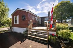 19 White Pines Trail, Wasaga Beach, ON L9Z 1X7