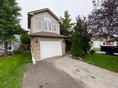 41 COPEMAN Crescent, Barrie, ON L4N 8B5