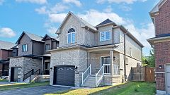138 Sun King Crescent, Barrie, ON L4M 0E5