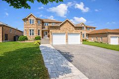 31 Logan Court, Barrie, ON L4N 8G9