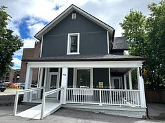 40 Albert Street N, Orillia, ON L3V 5K2