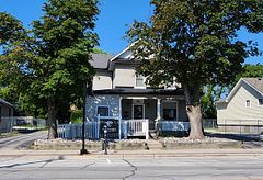 30 Pine Street Unit 1, Collingwood, ON L9Y 2N7