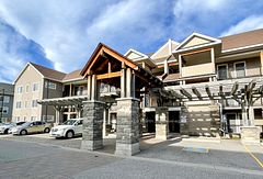 5 Anchorage Crescent 102, Collingwood, ON L9Y 0Y6