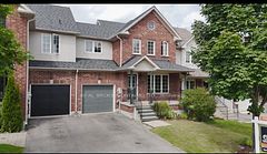 176 Thrushwood Drive, Barrie, ON L4N 0Z1