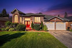 66 Royal Beech Drive, Wasaga Beach, ON L9Z 1H3