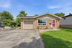 32 Courtice Crescent, Collingwood, ON L9Y 4G1