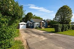 5818 County Road 90, Springwater, ON L0M 1T0