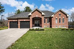 82 Diamond Valley Drive, Oro-Medonte, ON L0L 2E0