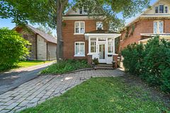 79 Blake Street, Barrie, ON L4M 1C2