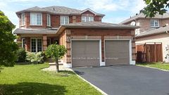 18 Merganser Court, Barrie, ON L4N 8W7