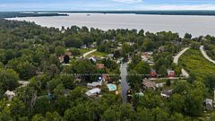3644 Shadow Creek Road, Severn, ON L3V 0V8
