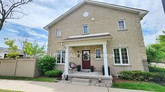 17 Silver Maple Crescent, Barrie, ON L4N 0Y4