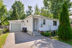 3433 Beachview Avenue, Severn, ON L0K 1G0