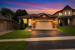 39 Hanmer Street E, Barrie, ON L4M 6V3