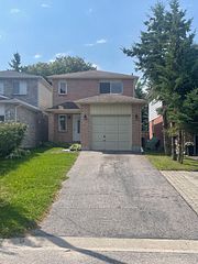 50 RADENHURST Crescent, Barrie, ON L4M 6C6