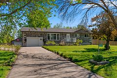 6537 9 COUNTY Road, Clearview, ON L0M 1S0