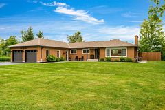 1053 Gill Road, Springwater, ON L9X 1M1