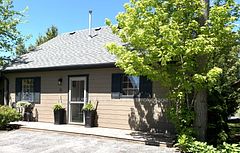11 Cabin Crescent, Wasaga Beach, ON L9Z 1X7