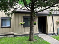 185 Escarpment Crescent, Collingwood, ON L9Y 5B4
