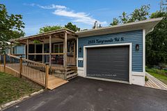 2889 Fairgrounds Road S, Clearview, ON L0M 1G0