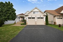 17 LEEWARD Circle, Wasaga Beach, ON L9Z 0E9