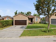 126 Marsellus Drive, Barrie, ON L4N 0E1