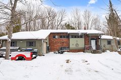 1208 Birchcliffe Crescent, Severn, ON L3V 6H4