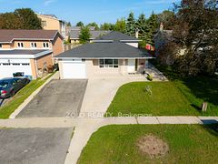 43 Davies Crescent, Barrie, ON L4M 2M4