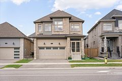 41 Mabern Street, Barrie, ON L9J 0J1