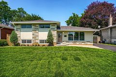152 Rose Street Main, Barrie, ON L4M 2T7