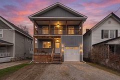 102 Dunlop Street, Orillia, ON L3V 5P4