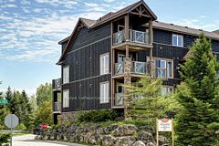 2 Joseph Trail, Collingwood, ON L9Y 0J2