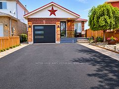 62 Laidlaw Drive Main floor, Barrie, ON L4N 7W2