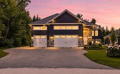 116 Mamie Avenue, Wasaga Beach, ON L9Z 2P6