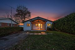 211 Moon Point Drive, Oro-Medonte, ON L3V 6H1