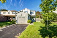 90 Moon Drive, Barrie, ON L4N 7G9