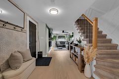 195 Dunsmore Lane, Barrie, ON L4M 6Z8
