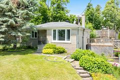 10 Karen Crescent, Orillia, ON L3V 3H1