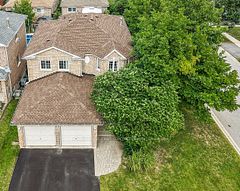 1 Brown Wood Drive, Barrie, ON L4M 6N4