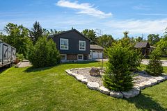 975 Sunnidale Road, Springwater, ON L9X 0T6