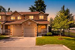46 Southwoods Crescent 47, Barrie, ON L4N 9P8