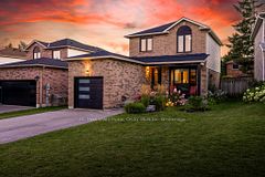 12 Grasett Crescent, Barrie, ON L4N 6Z8
